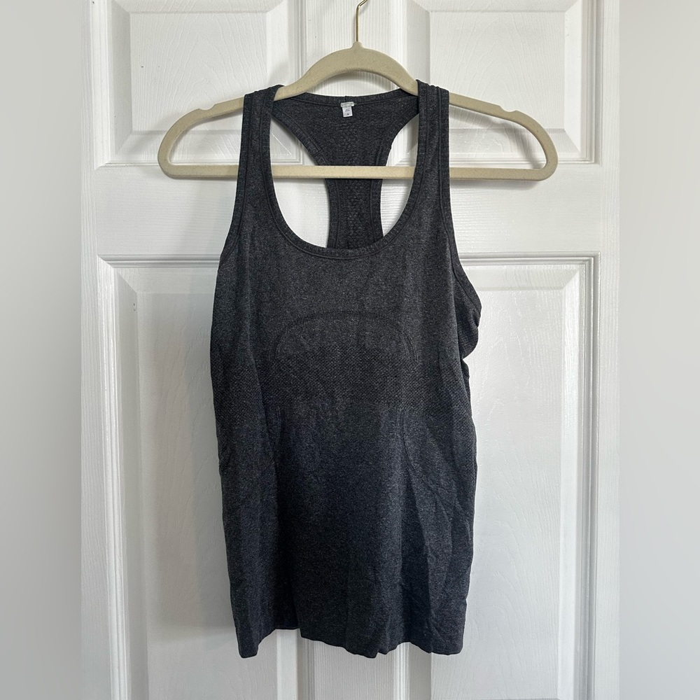 Lululemon dark heather gray running tank top, size 6